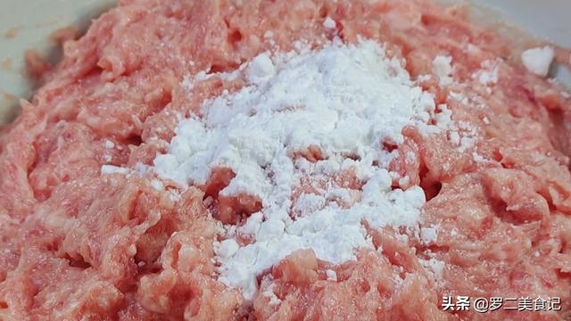 怎么做肉丸子好吃，肉丸子怎么做才好吃又简单（这才是肉丸子最好吃的做法）
