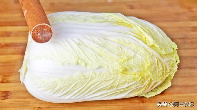 大白菜怎么炒好吃，大白菜怎么炒好吃有几种方法（牢记3个小诀窍白菜又脆又嫩）