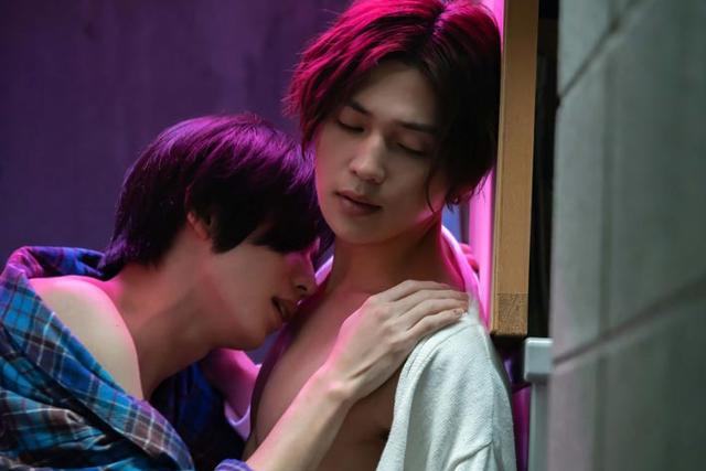 最近看了两部特别棒的电影，至少在影院让我爽到了