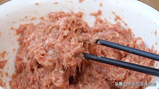 家常馄饨汤怎么调，馄饨汤怎样调制才鲜美（10年店主教你用开水调小馄饨汤）