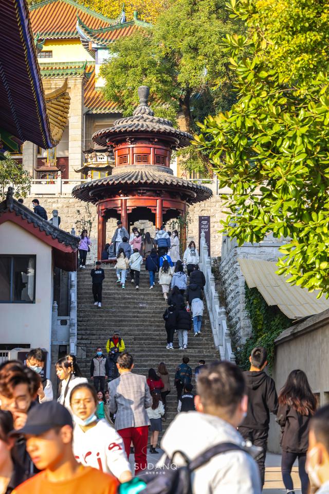 武昌宝通禅寺介绍，“大隐隐于市”——武汉宝通禅寺