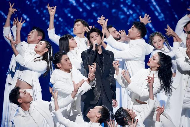 Z世代音乐人代表，王源最佳原创歌手歌曲是哪首歌