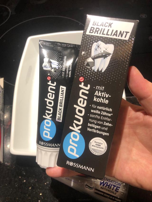 独家对比欧洲三大活性炭牙膏，竹炭活性炭牙膏