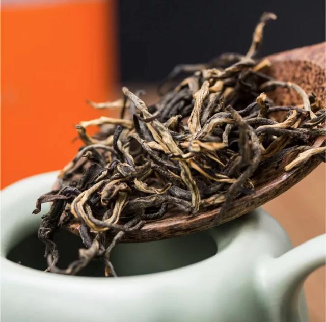 90年代老茶乌龙茶，老广州人最爱的三款中高端茶叶