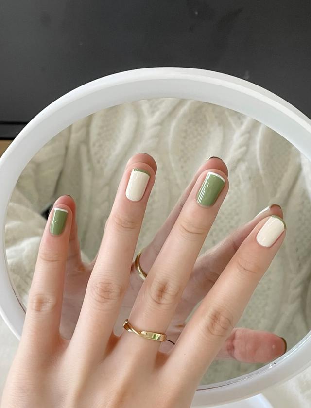 简直太美了非常显手白的一款美甲，20款早春美甲分享