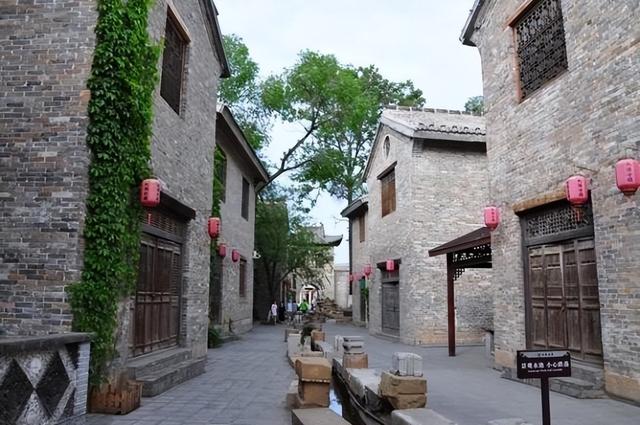 山西历史古城介绍，庭院深深中透着富华
