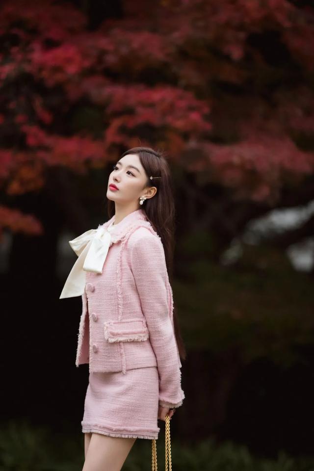 没有刘海的发型，不想要刘海的显脸小发型（四十岁的女人适合什么发型）