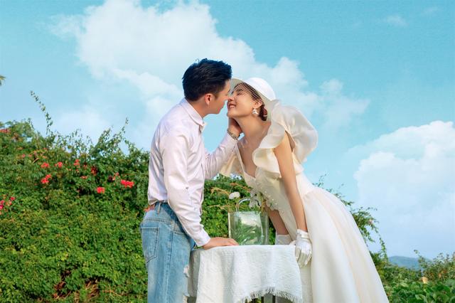 三亚比较出名的婚纱摄影，三亚婚纱摄影哪家好