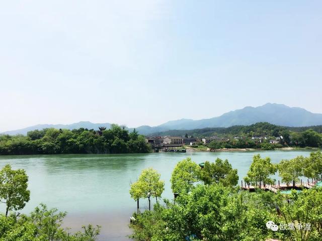 泾县桃花潭周边景点介绍，桃花潭水深千尺