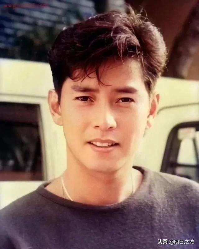 谭咏麟谭校长外号的由来，“老当益壮”简直佩服至极