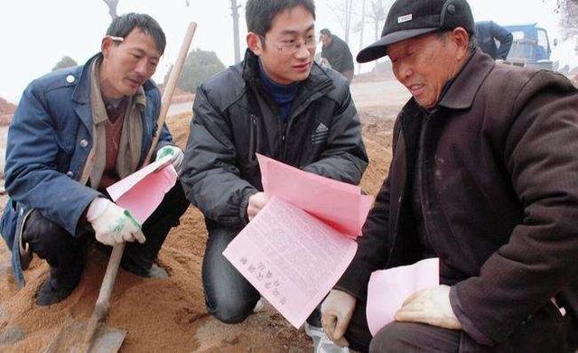 劳务派遣和正式员工区别，劳务派遣工和正式员工有什么区别（谁提出了劳务派遣机制）
