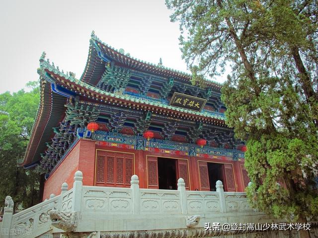 嵩山少林学费是多少，嵩山少林寺一年学费有多少
