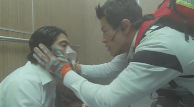 最近看了两部特别棒的电影，至少在影院让我爽到了