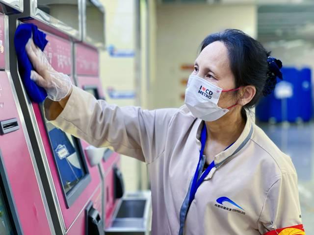 成都地铁一号线，成都地铁一号线哪个站最大