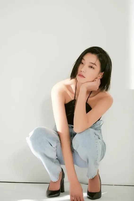 韩国演员李浩哲，韩国女星李浩贞