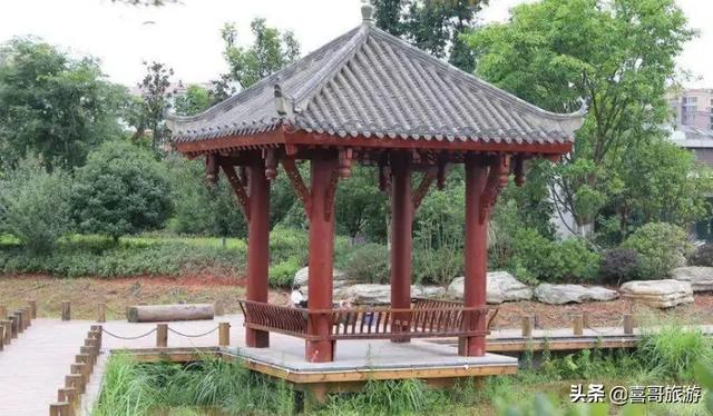 宜宾翠屏山公园游玩攻略，四川省宜宾市屏山县值得游玩的旅游景点自驾游攻略