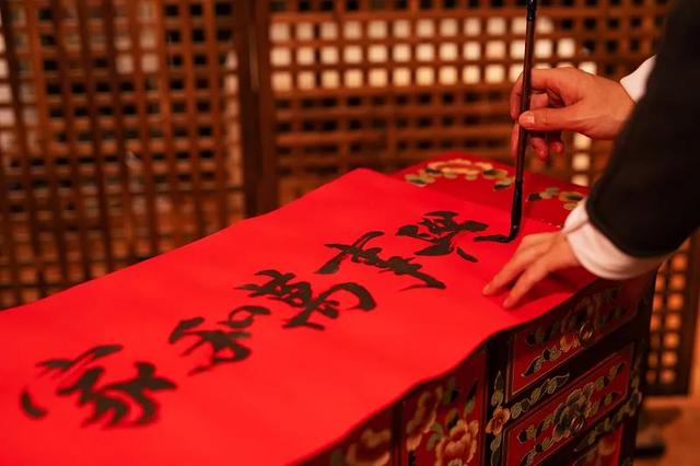 大年初一扭一扭，小欢喜和大家一起过年（年味儿真的变淡了吗）