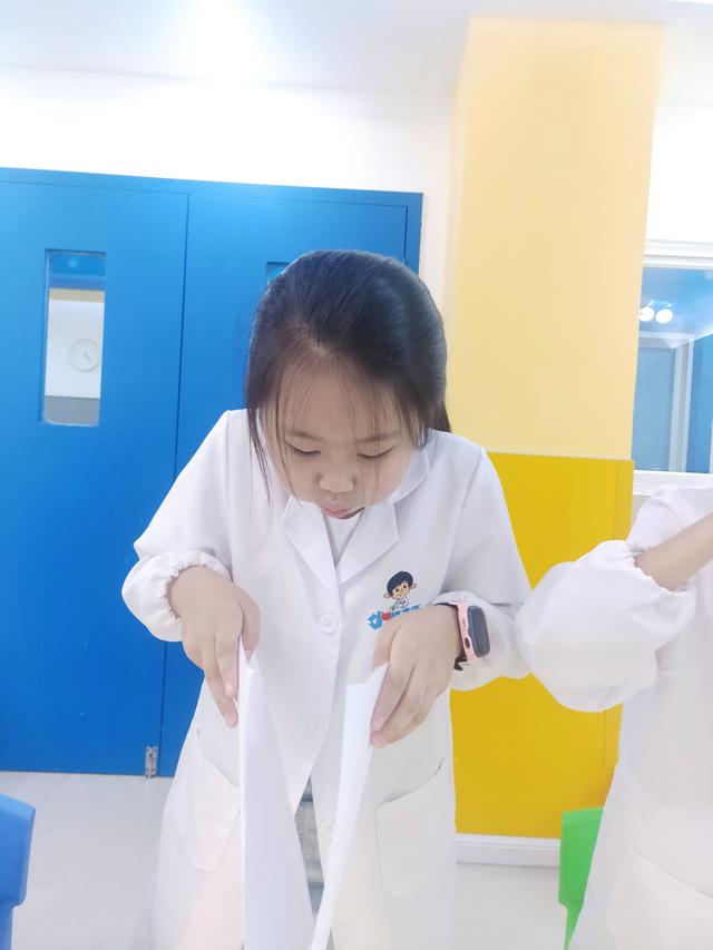 飞机机翼上下原理，了解上下摆动的机翼秘密