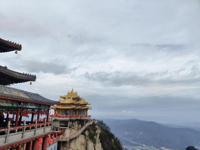洛阳适合自驾游的景点，洛阳周边3个特色景点自驾游攻略推荐