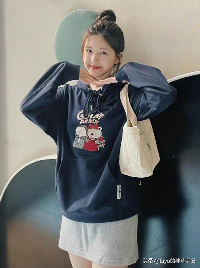 今年流行大包包，今夏最时髦的大包包都在这