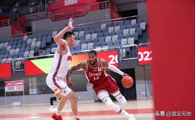 广东队威姆斯个人简历，威姆斯打了5场比赛