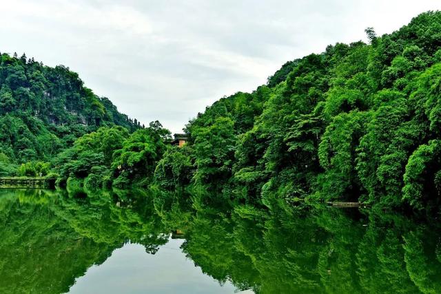 峨眉山游览攻略，峨眉山最全旅游攻略（来了就被它征服）