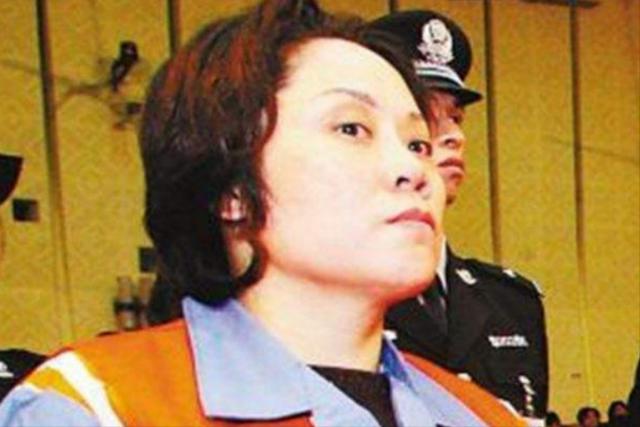 重庆黑老大谢才萍，石艳萍案（重庆“黑帮教母”谢才萍）