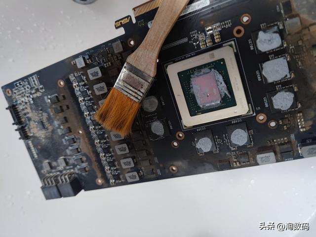 华硕rx580，华硕rx580 8g显卡评测