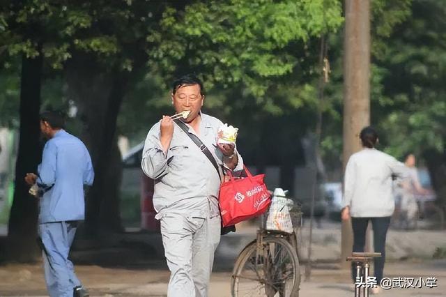 武汉人的生活是怎样的，一看就是武汉人