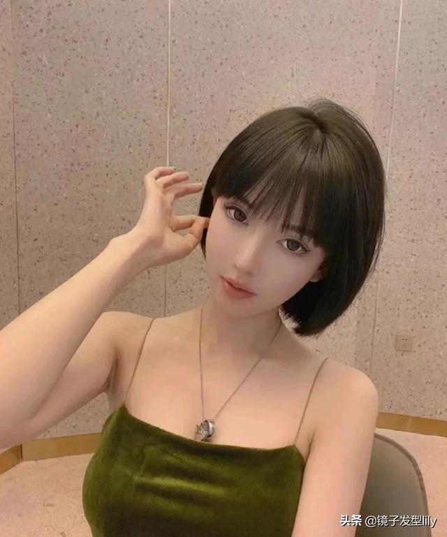 今年流行的发型，今年流行梳什么发型都好看（100多款流行发型来了）