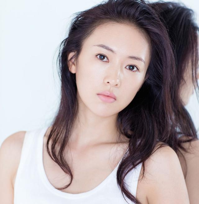 童瑶章子怡傻傻分不清，5位“撞脸”的娱乐圈女明星