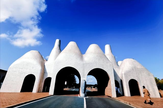 弥勒东风韵景区，10月份云南弥勒旅游攻略