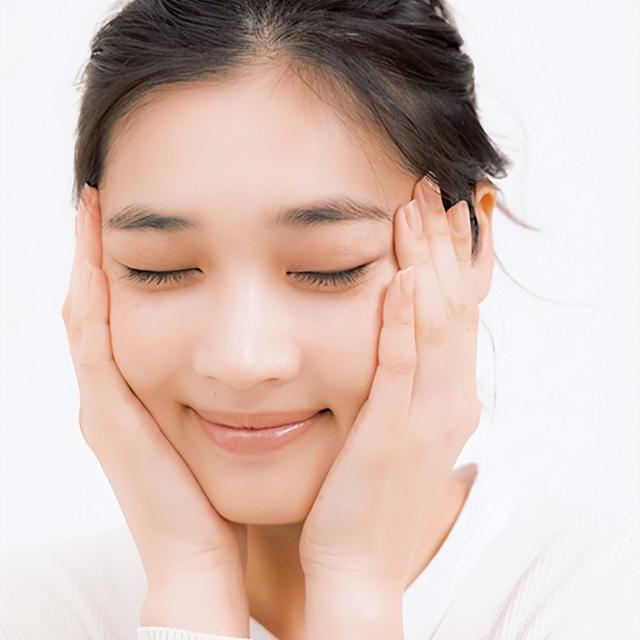 奶油肌的妆效，哪些粉底液可以打造出高级的奶油肌妆效