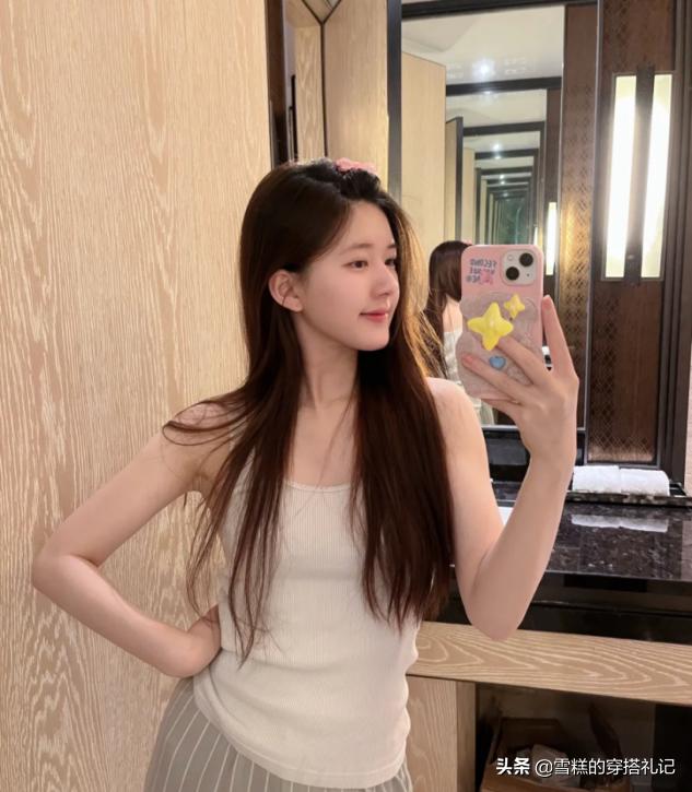 怎么知道自己适合直发还是卷发，若你脸上有这3种“特征”
