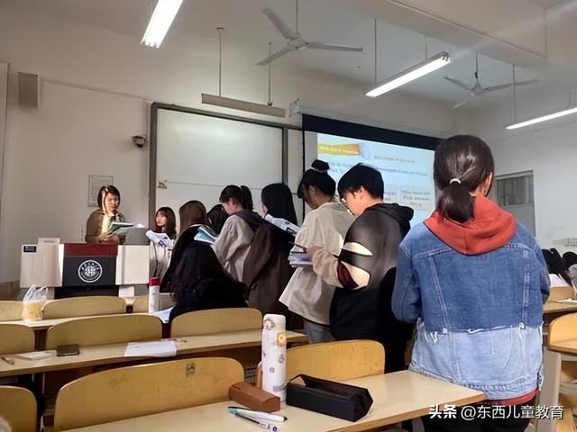 中小学论语必读内容，40则小学生必背《论语》经典名句