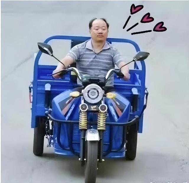 情侣好看沙雕头像，沙雕情头，搞怪情侣头像
