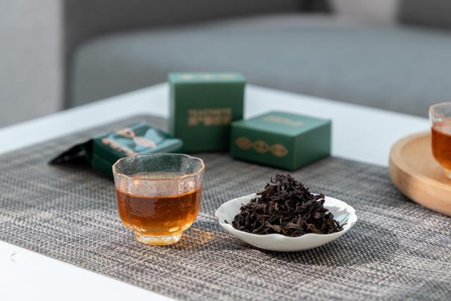 90年代老茶乌龙茶，老广州人最爱的三款中高端茶叶