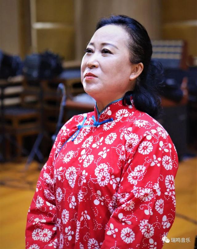 传统二人台小戏走西口，山西二人台唱腔走西口.家住在太原衣带相牵