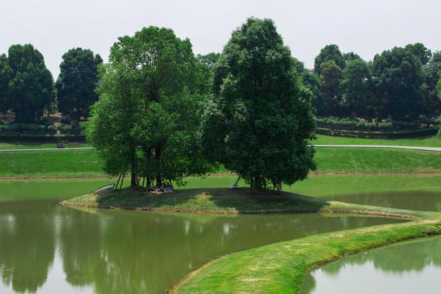 9月成都周边最适合露营，不出成都市区打卡9大露营野餐拍照地