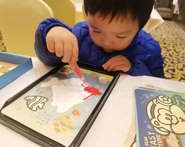 成都周边花海一日游，成都出发1h赏千亩梨花