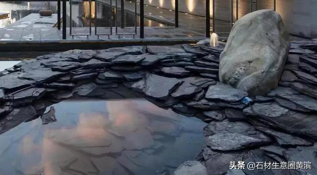 砂岩是什么岩石，泥岩和砂岩页岩的主要区别（哪些岩石中有宝石？—化石）