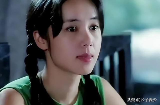 顾长卫张静初关系，曝蒋雯丽包养2名男大学生