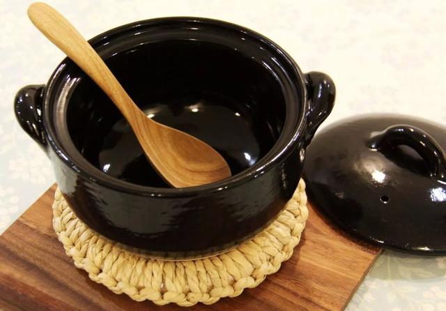 砂锅煲汤哪个牌子好喝，冬季煲汤砂锅选购指南