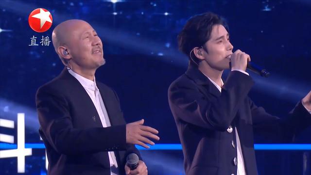 东方卫视跨年晚会，东方卫视跨年演唱会嘉宾阵容（东方卫视2023跨年晚会）