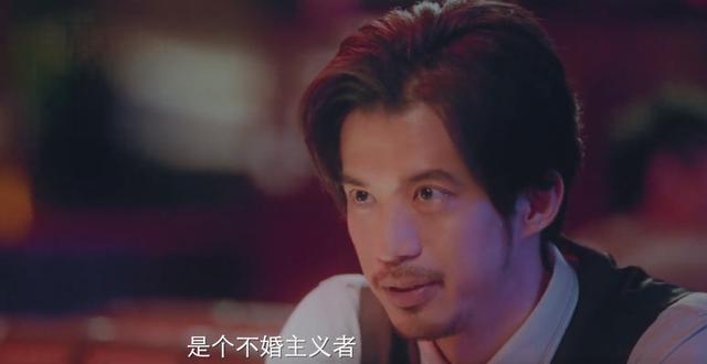 张杰扯衣服分几步，和张杰参加过同档选秀