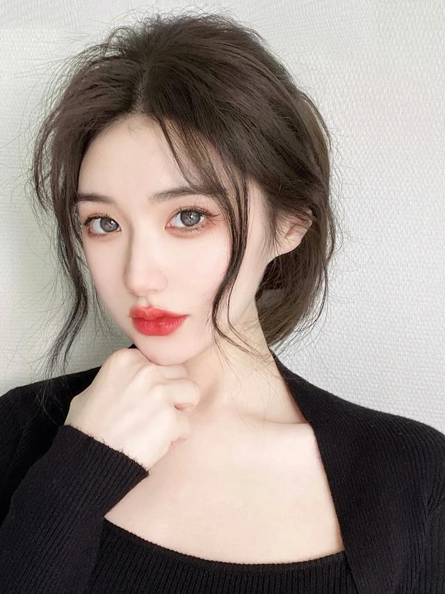 刘亦菲到底有多美，细评刘亦菲美颜