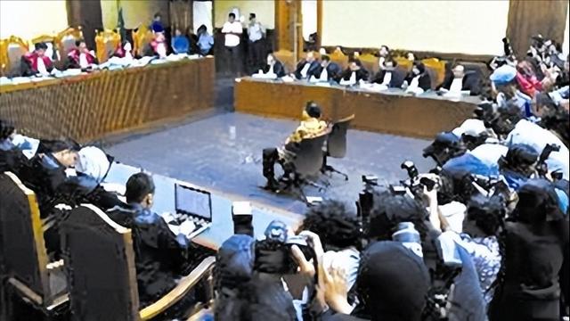 印度公交车惨案未成年人现状，印度19岁少女遭4人轮奸2天
