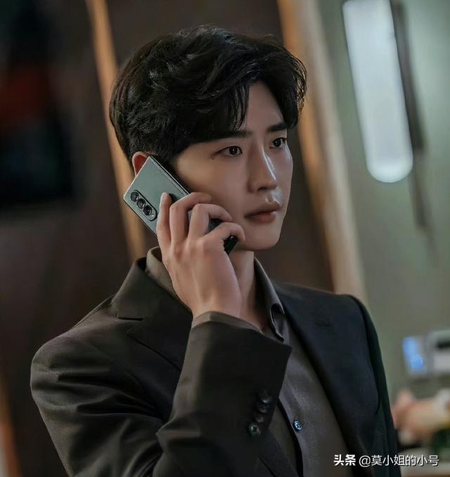 李钟硕的电视剧，林允儿与李钟硕一起演的电视剧