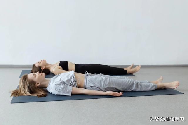 瑜伽最常见体式有多少种，个常见的基础瑜伽体式