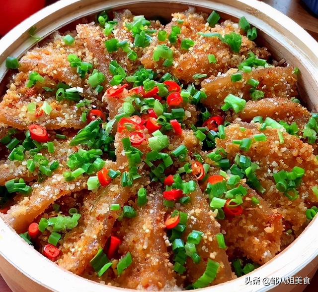 简单的方法做蒸肉米粉，除夕必做的米粉蒸肉